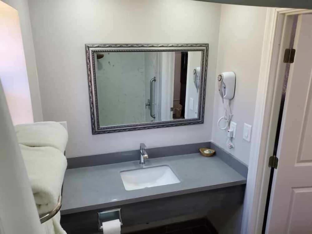 Best Way Inn photo 12