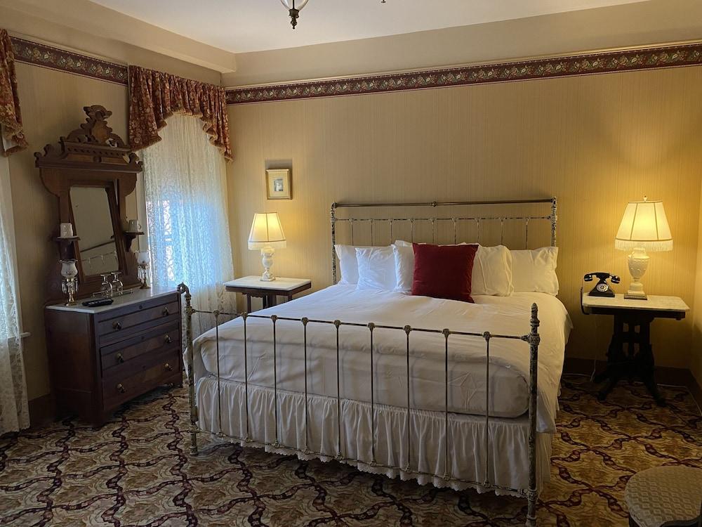 Atlantic Hotel photo 29