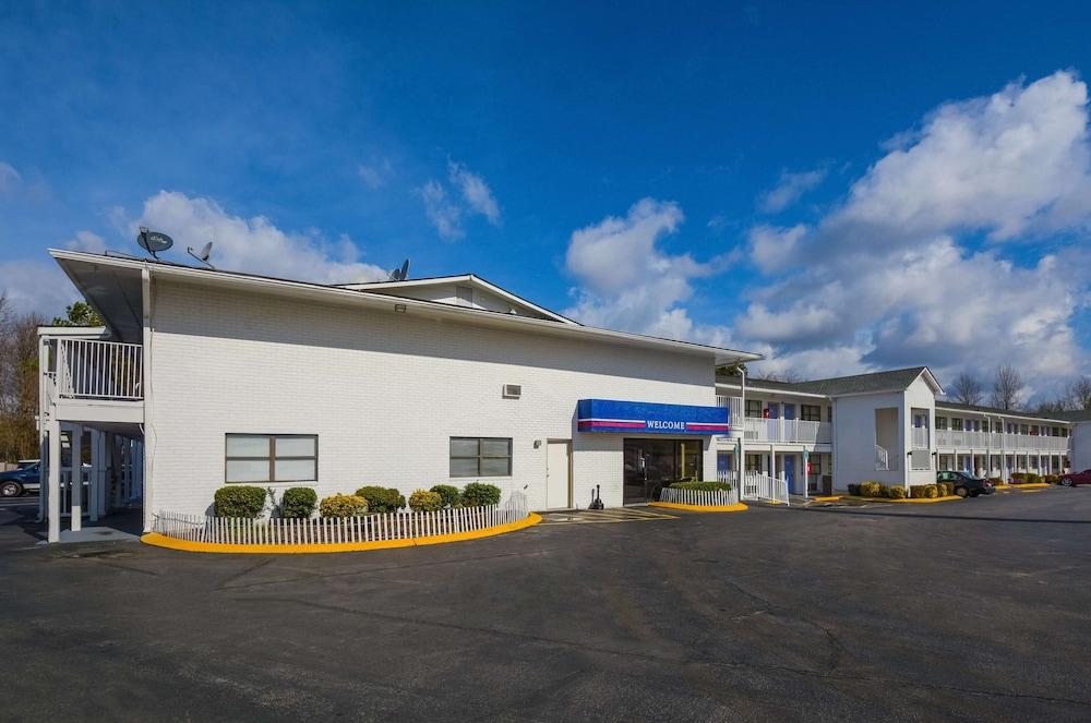 Motel 6 Chattanooga, TN photo 1