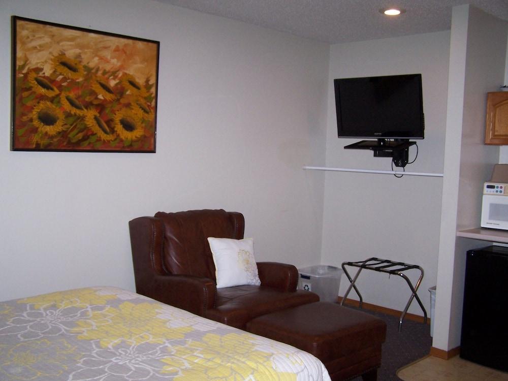 Pointe West Resort Motel photo 8