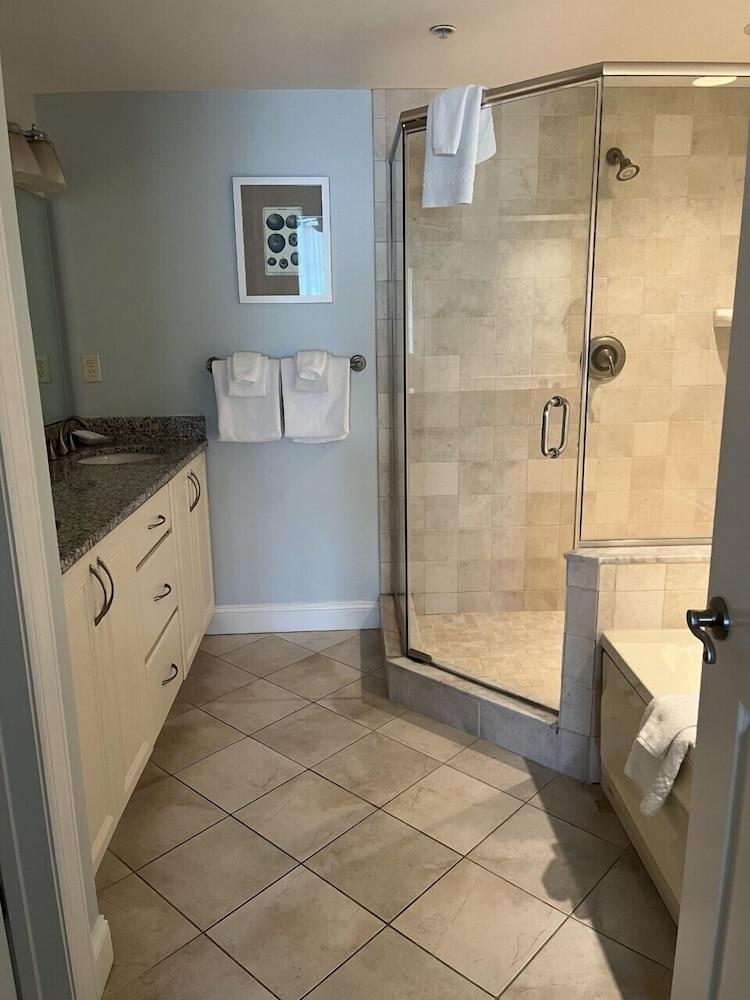 Miramar Condominiums photo 35