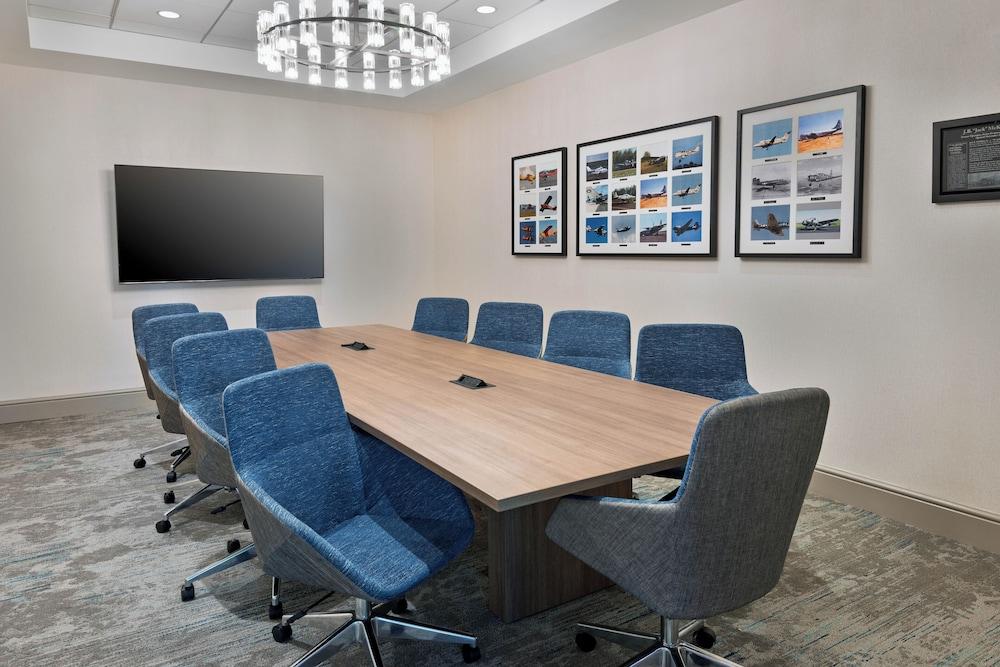 Hilton Garden Inn Tampa Airport Westshore photo 42