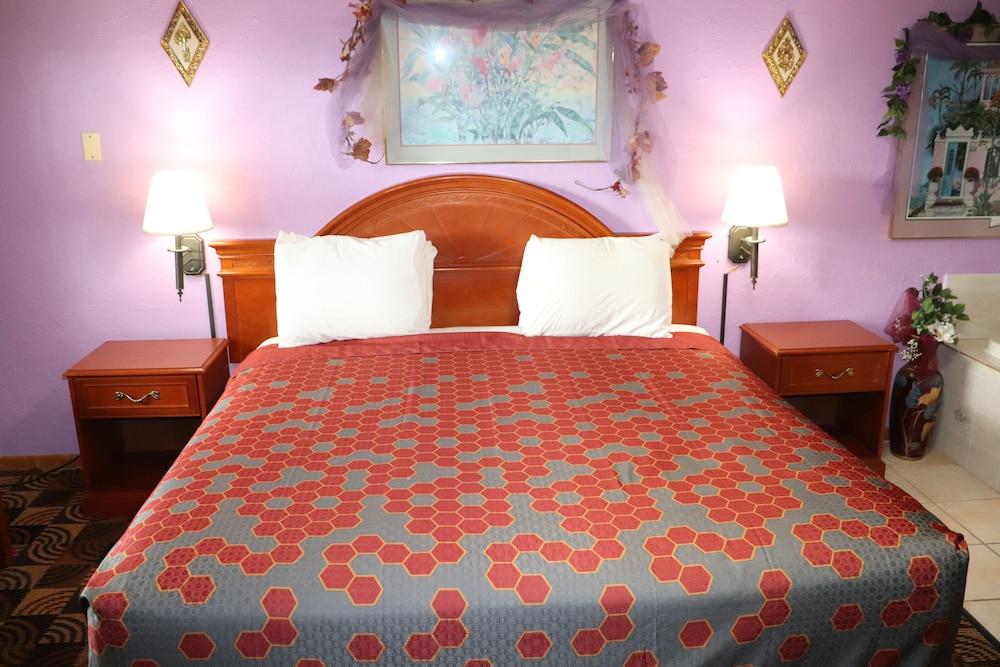 Best Nights Inn photo 47