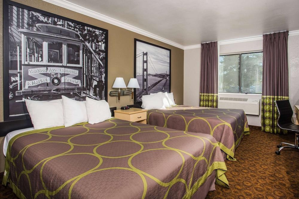 Super 8 by Wyndham Vacaville photo 6