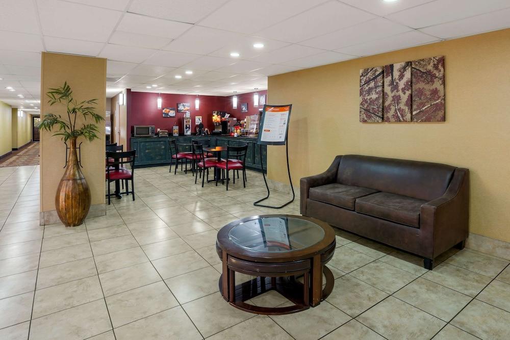 Rodeway Inn Brandon - Jackson East photo 7
