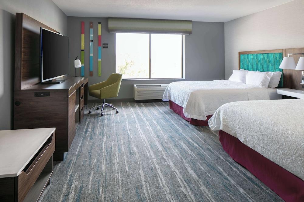 Hampton Inn & Suites Grafton photo 4
