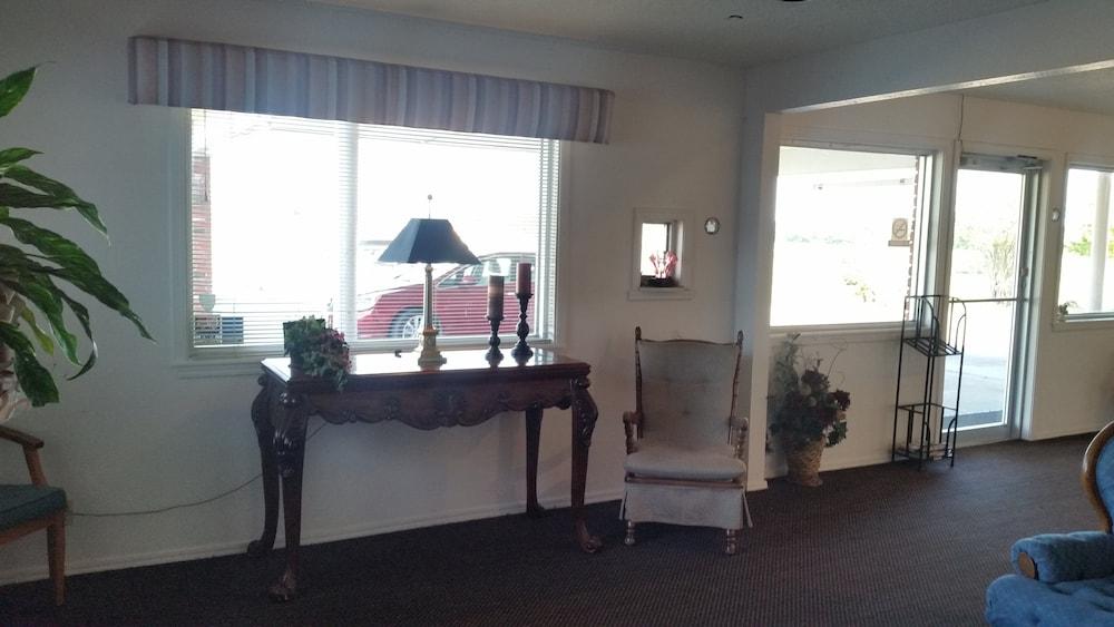 Lake Eufaula Inn photo 19