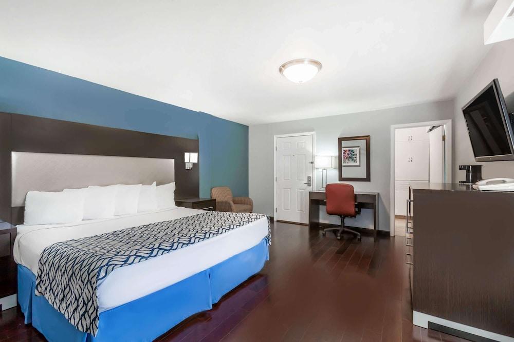 Days Inn by Wyndham Austin/University/Downtown photo 20