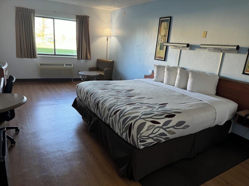 Sycamore Suites — hotel in Elyria