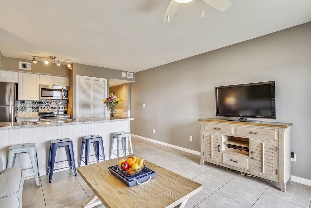 Ocean Pointe Suites at Key Largo photo 55