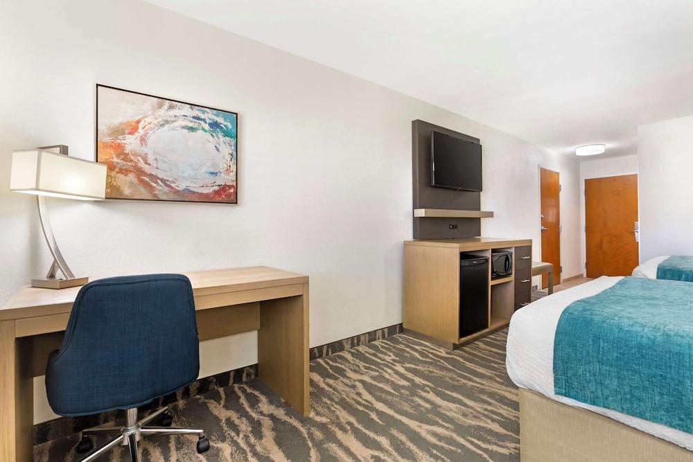 Best Western Plus Safford photo 15