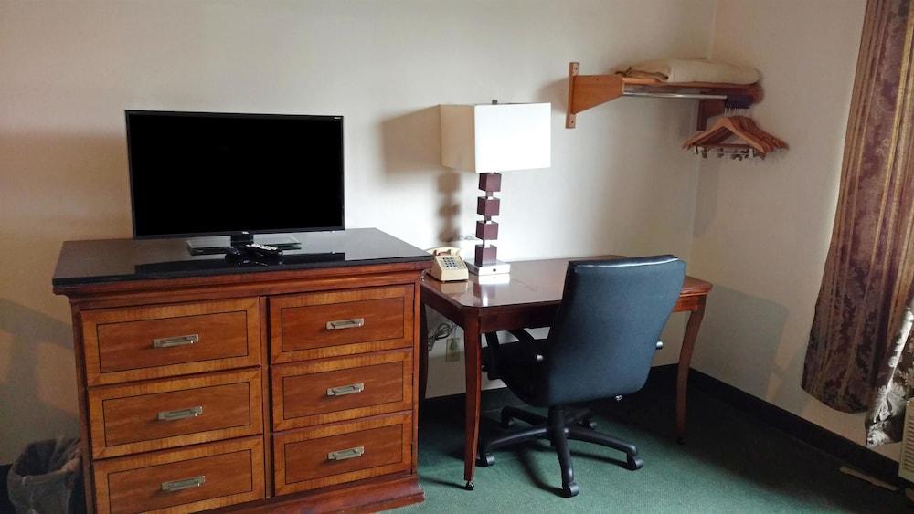 Americas Best Value Inn Zumbrota photo 4