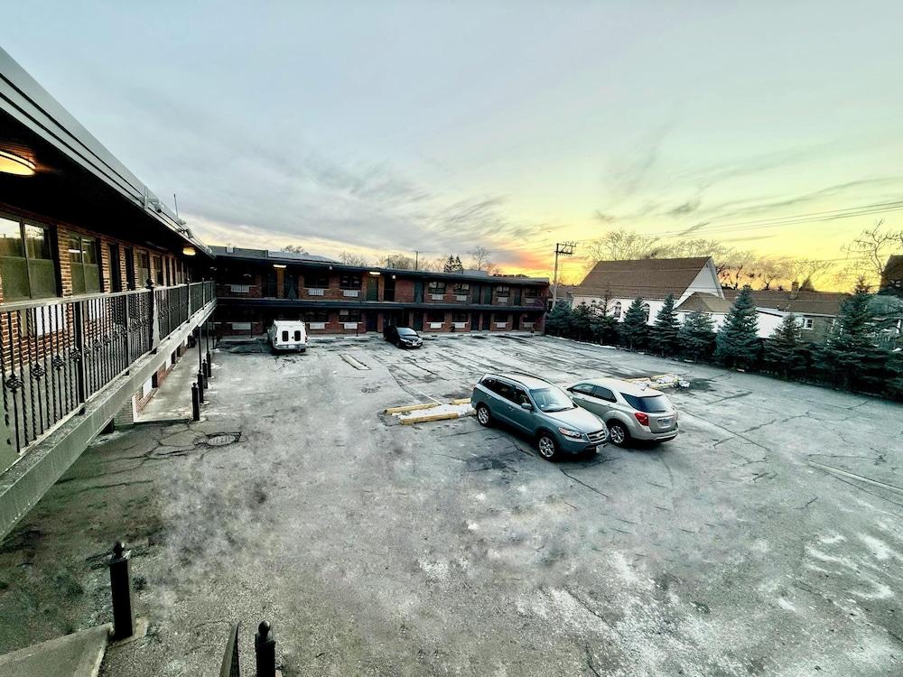Admiral Motel By Oyo Chicago I-94 photo 17