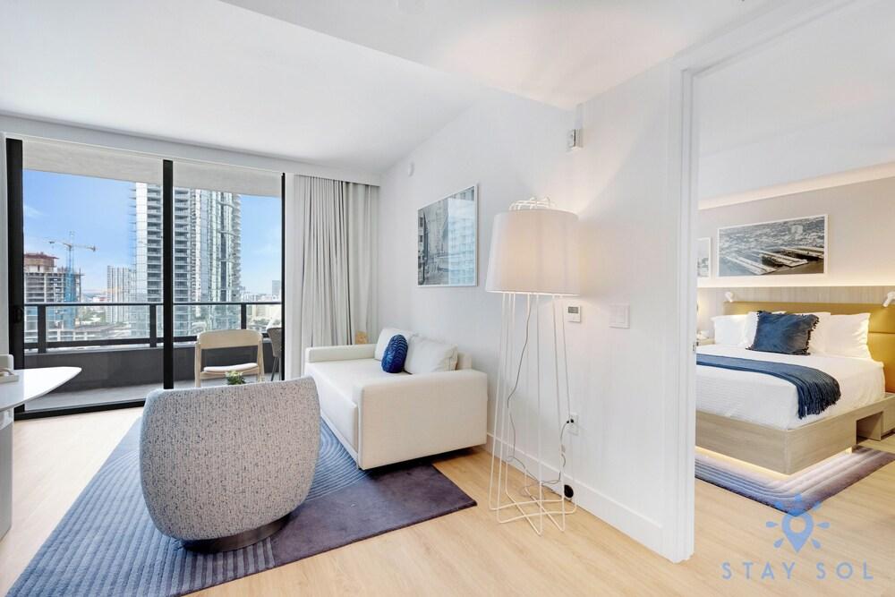 Stay Sol Downtown photo 63