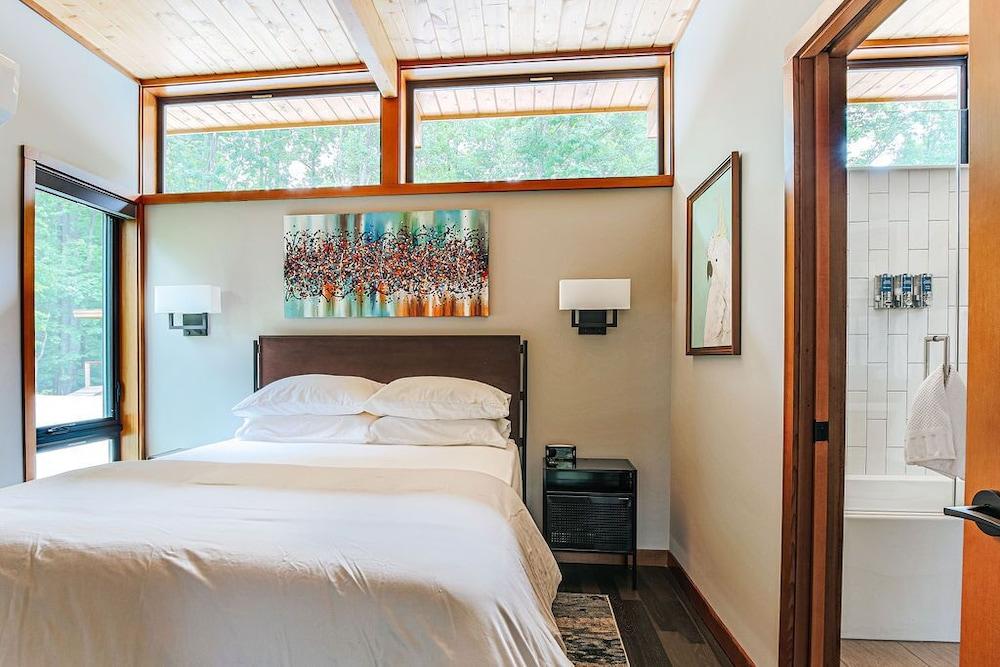 Piedmont Grove photo 14