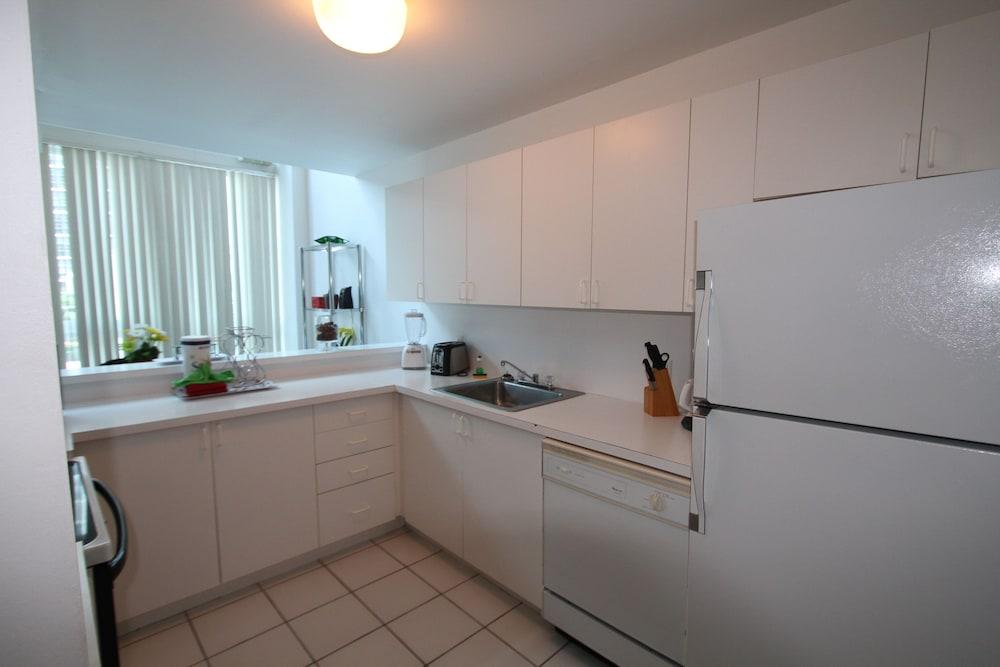 Soleil Apartments at Castle Beach Club photo 31