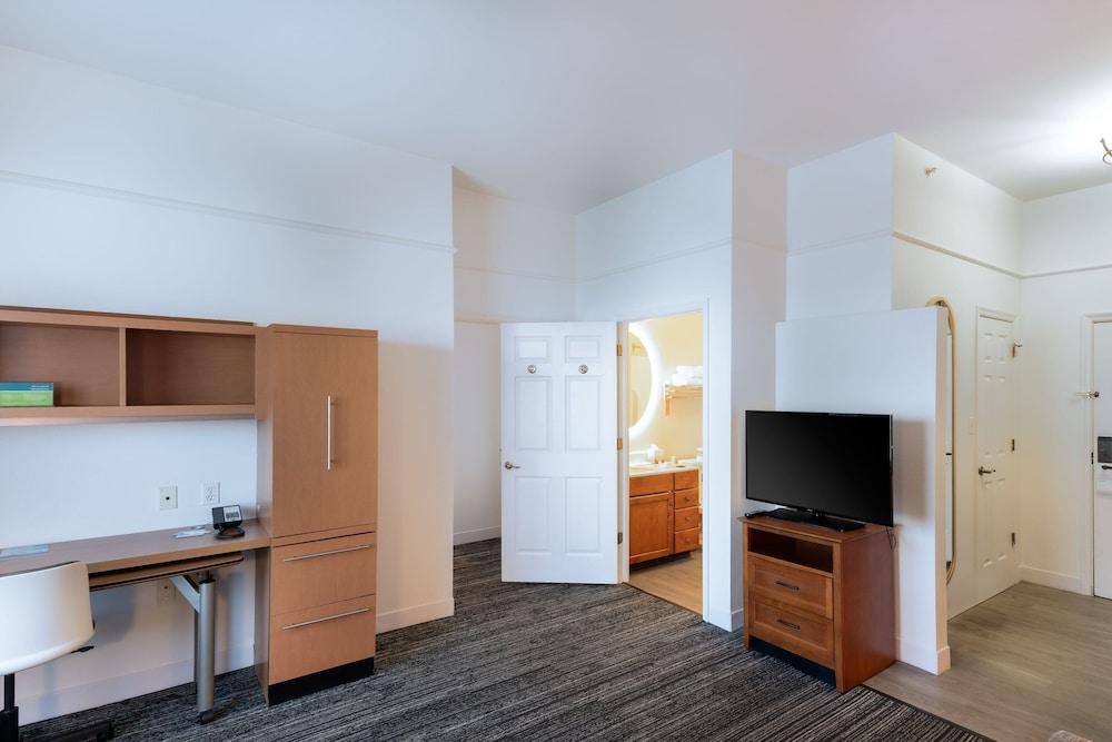 TownePlace Suites by Marriott Quantico Stafford photo 44