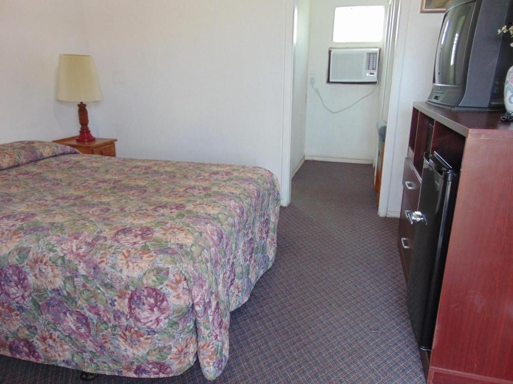 Heritage Budget Inn Hwy 84 photo 34