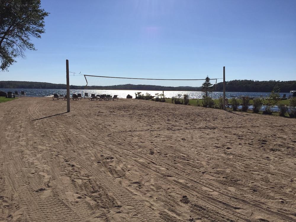 Kavanaugh's Sylvan Lake Resort photo 51