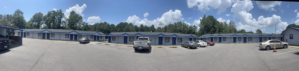 Plaza Motel photo 3