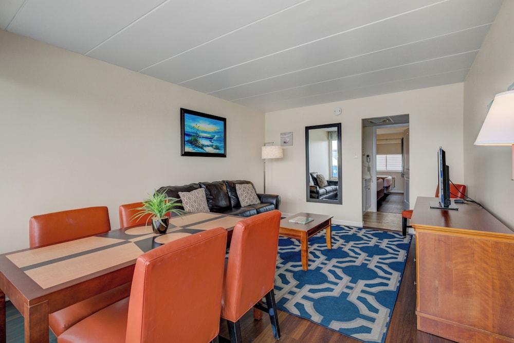 Ocean 7 photo 96