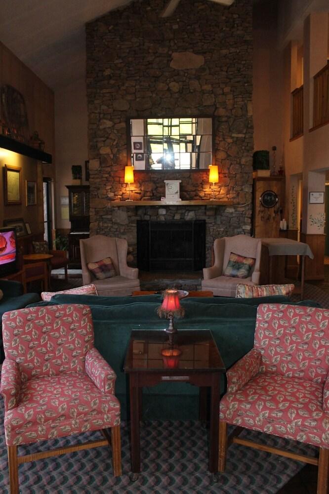 Americourt Hotel photo 5