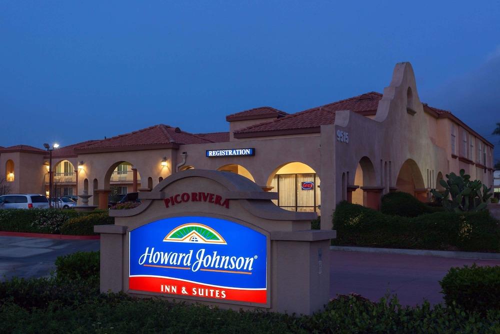 Howard Johnson Hotel & Suites by Wyndham Pico Rivera photo 20