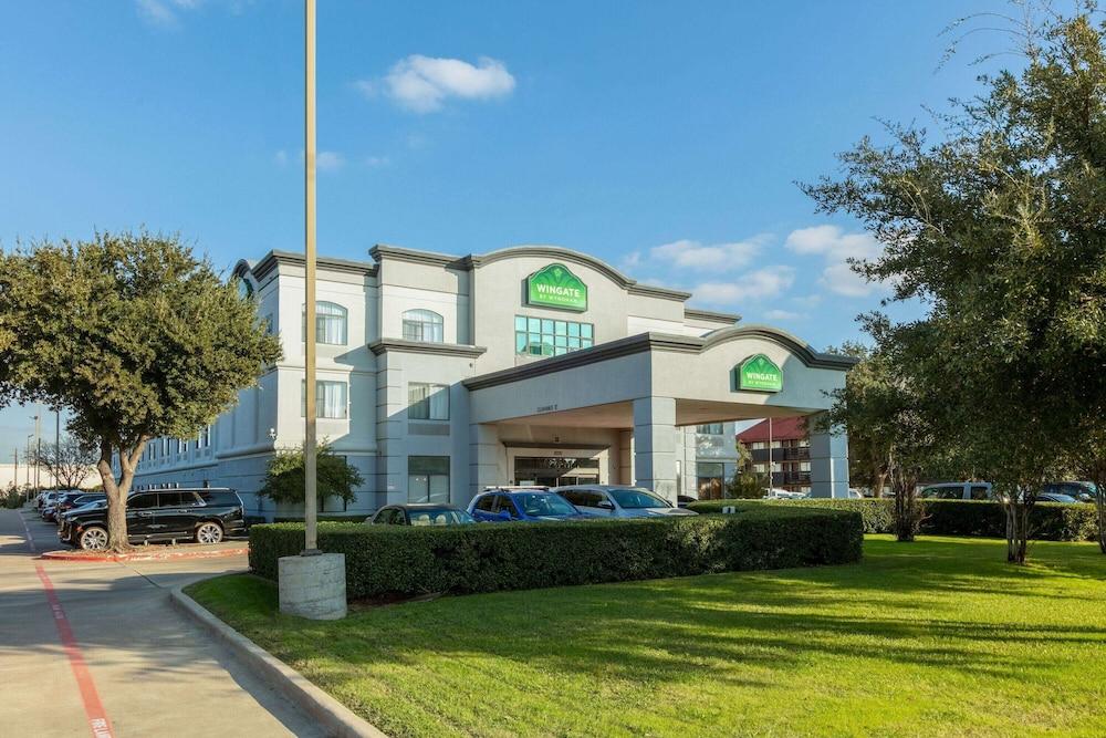 Wingate by Wyndham DFW / North Irving photo 12
