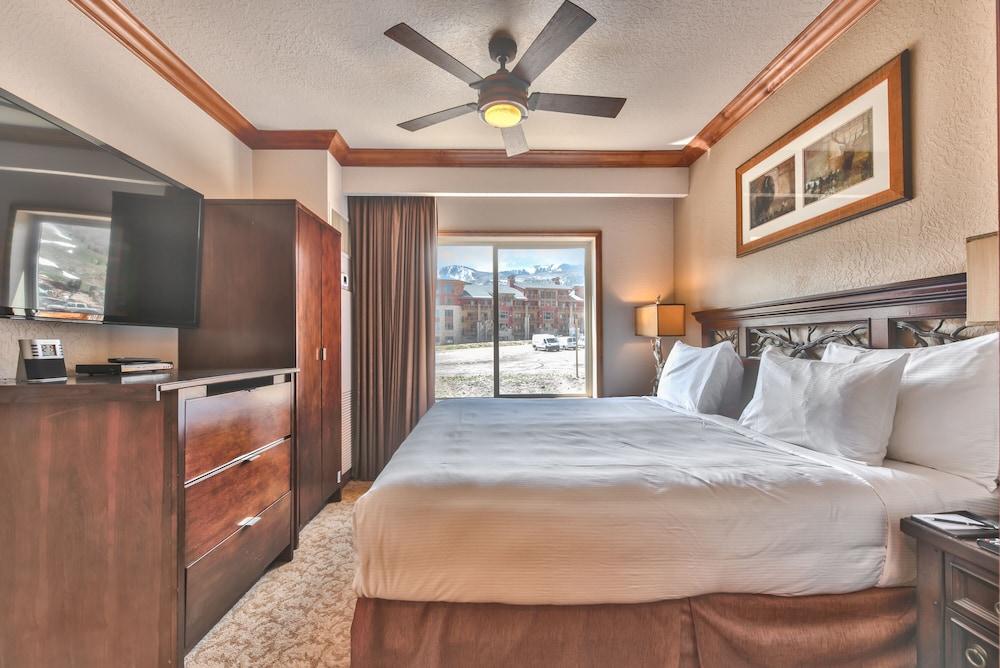 Westgate by Canyons Village Rentals photo 2