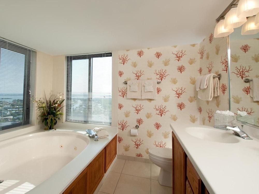 Pointe Estero Beach Resort photo 33