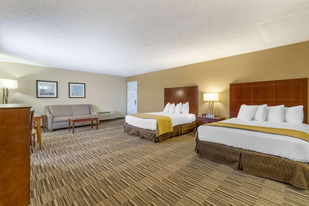 Best Western Sunday House Inn photo 13