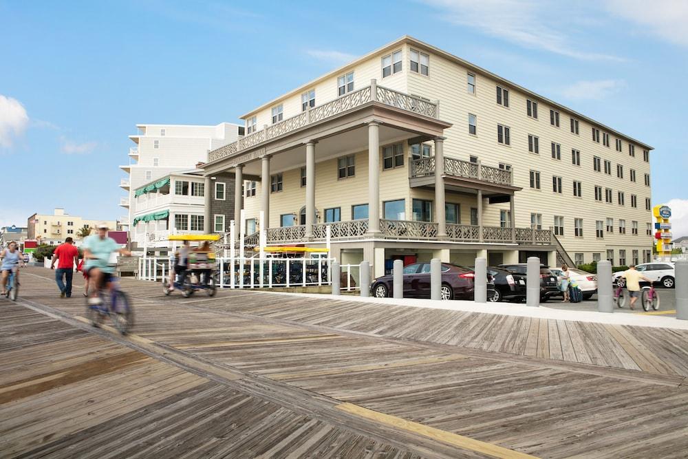 Harrison Hall Hotel photo 15