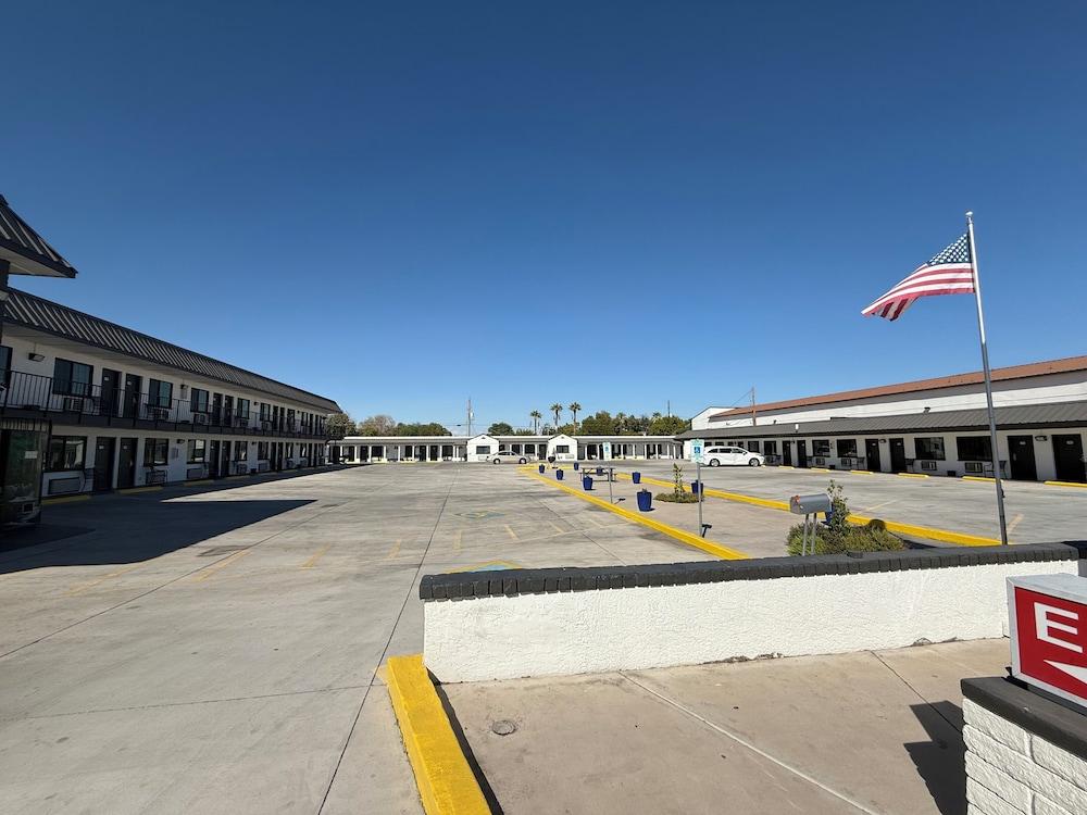 Rawls Motel Near Phoenix Airport photo 32