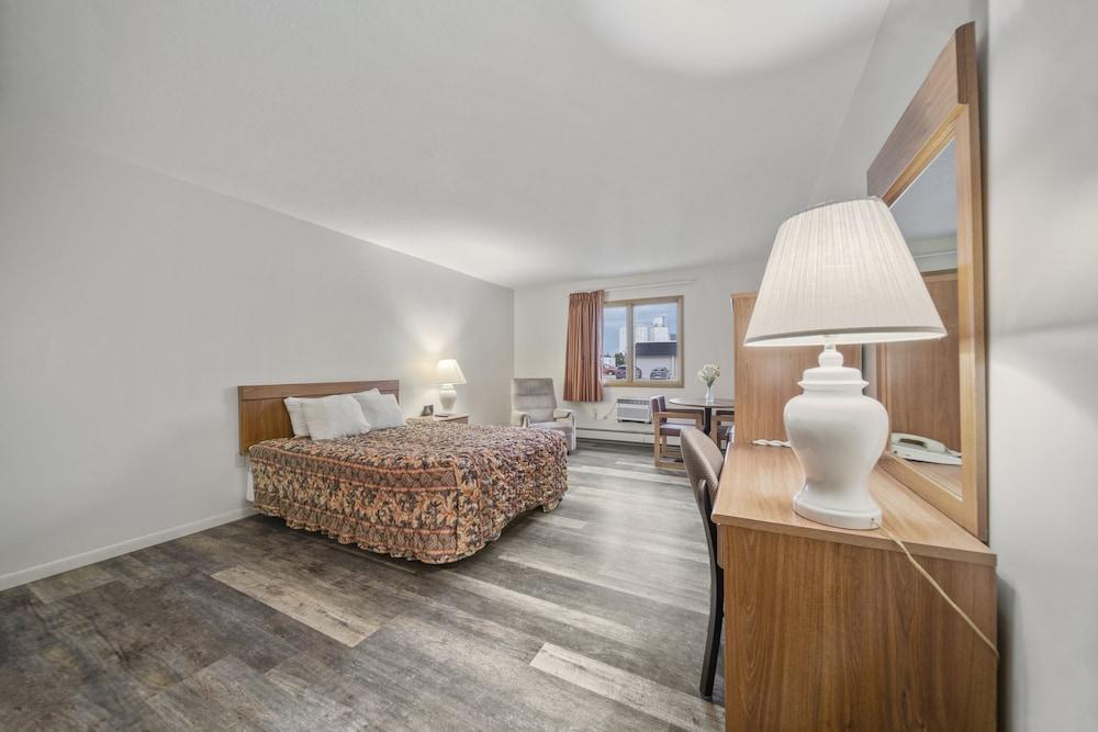 Executive Inn Cass City photo 27
