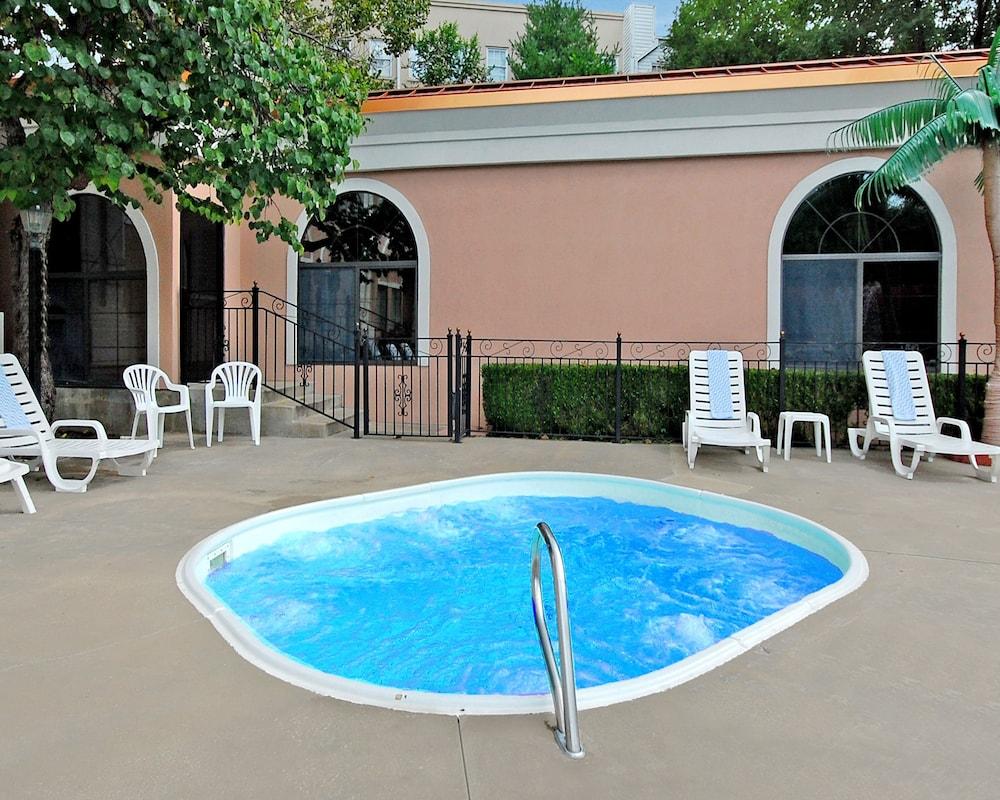 Clarion Inn Branson photo 50