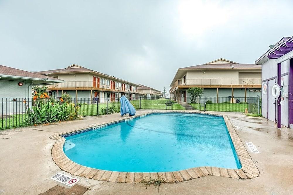 Studio Suites photo 9