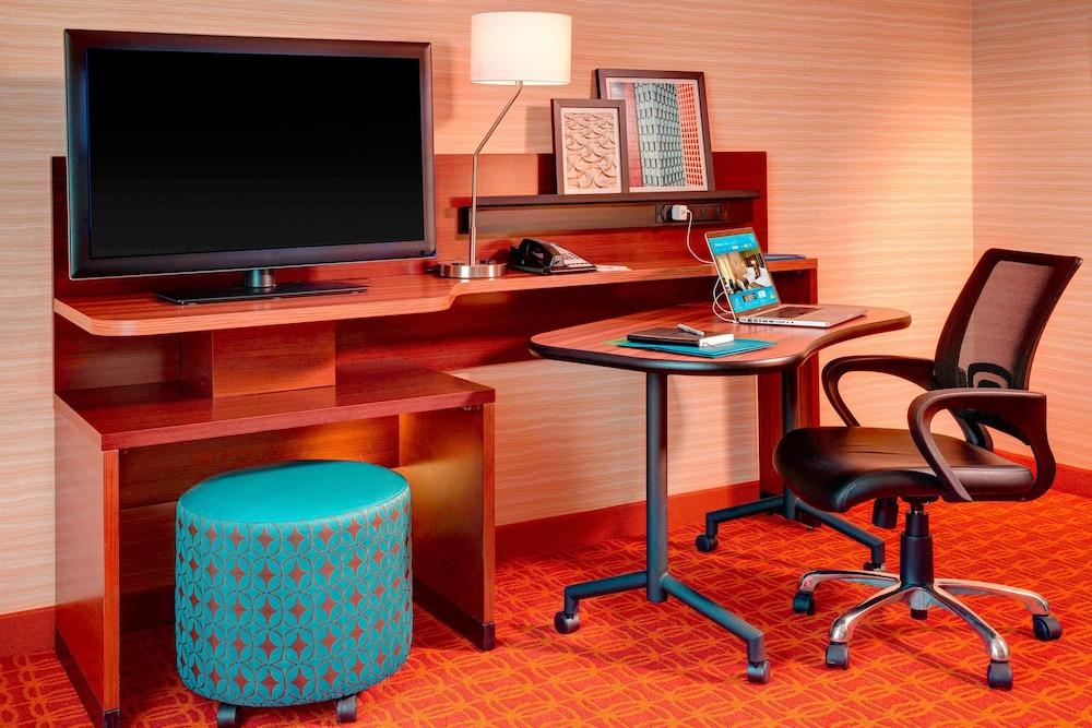 Fairfield Inn & Suites by Marriott Lincoln Crete photo 22