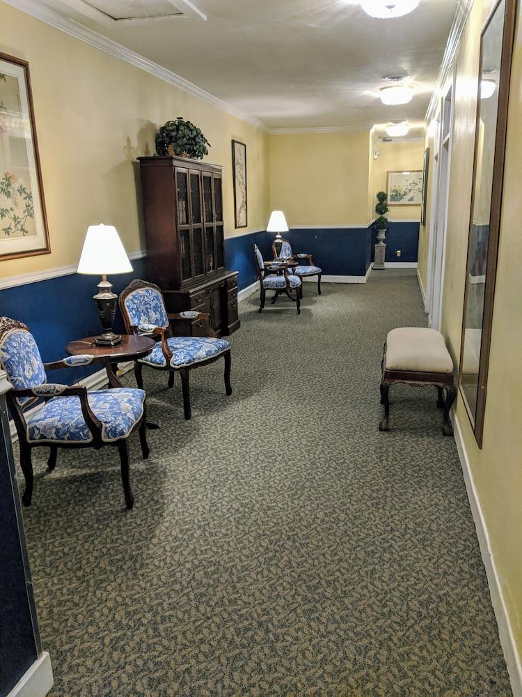 The Biltmore Greensboro Hotel photo 17