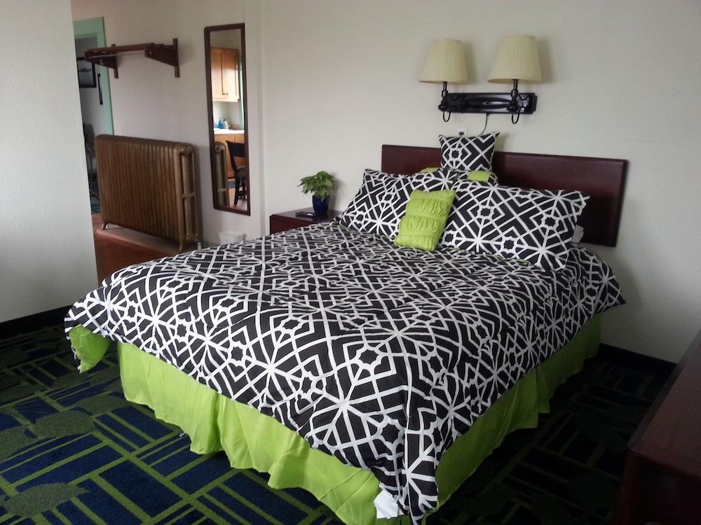 Hunters Hot Springs Resort photo 5