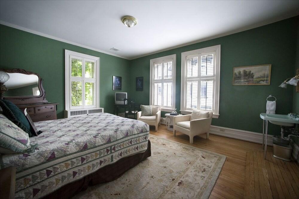 The Peter Herdic Inn photo 14