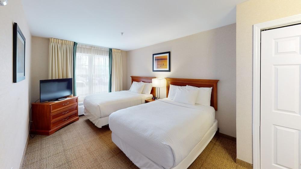 Smart Suites, an Ascend Collection Hotel photo 41