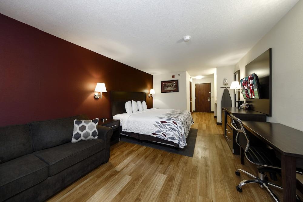 Red Roof Inn Osage Beach - Lake of the Ozarks photo 4