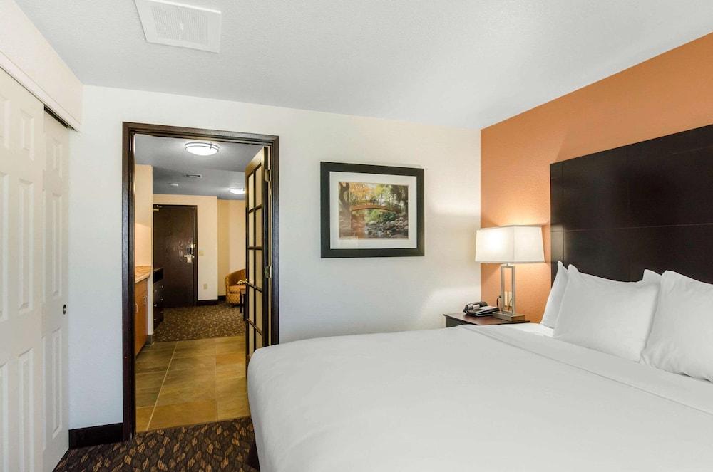 Comfort Inn & Suites Ashland photo 23