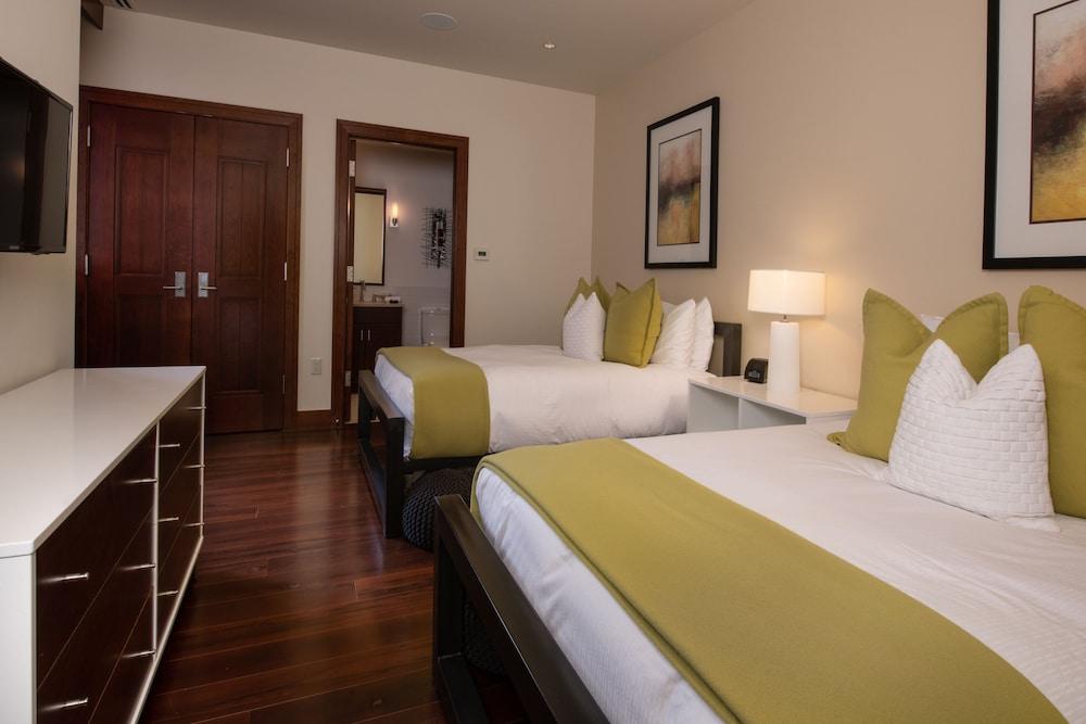 Solaris Residences photo 33