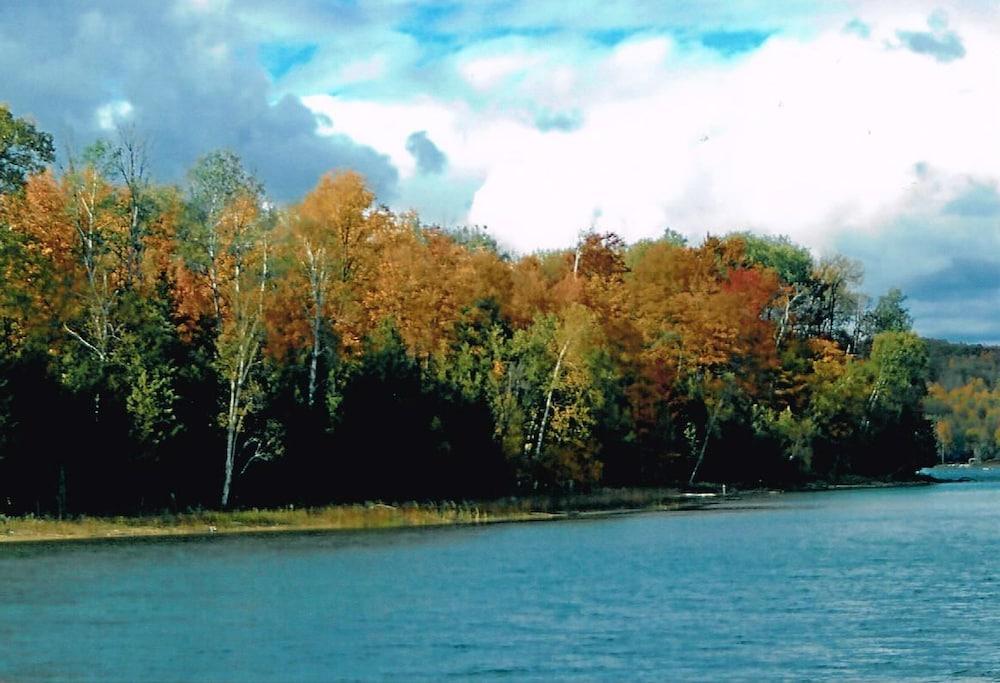 Dixon Lake Resort photo 41