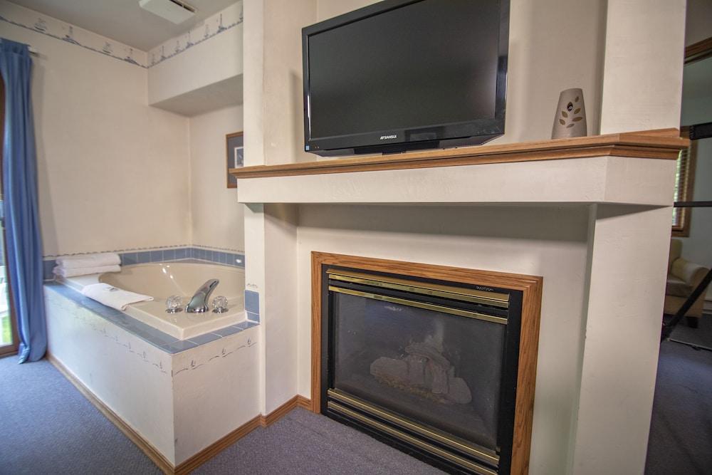 Ridges Inn & Suites photo 4