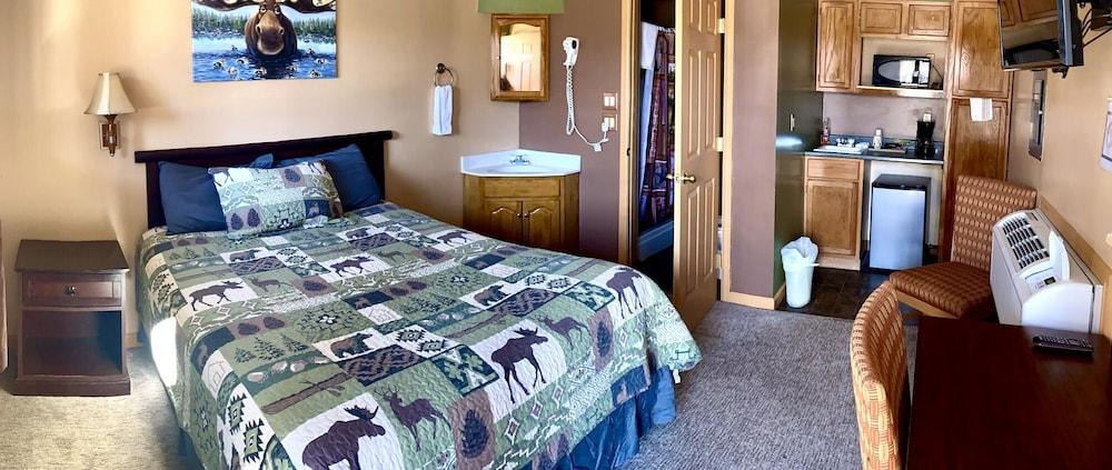 Moosehead Lodge & Cabins photo 81