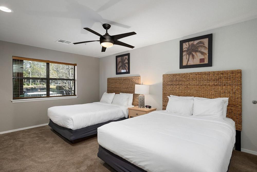 Still Waters Resort photo 43