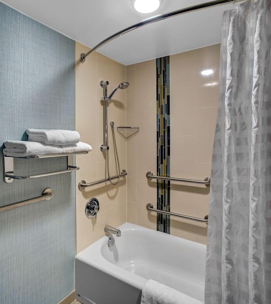 Hyatt Place Memphis Primacy Park photo 18