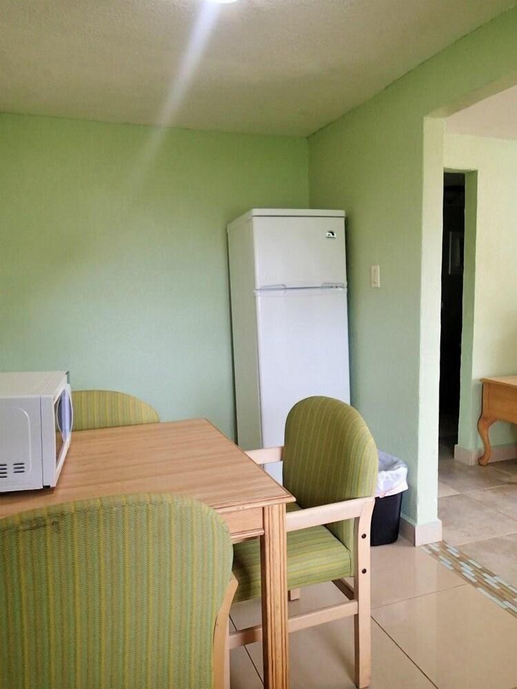 Be Inn Punta Gorda photo 7